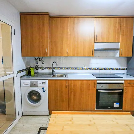 Vacacional Aqua - Only Families Apartment Salou