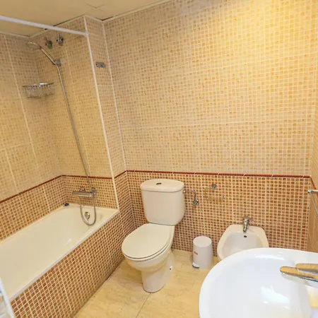 Apartment Vacacional Aqua - Only Families Salou